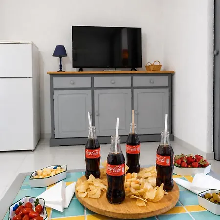 Le Petit Coquillage - Access- Private Parking Apartment