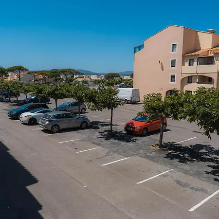 Apartment Le Petit Coquillage - Access- Private Parking Le Barcares