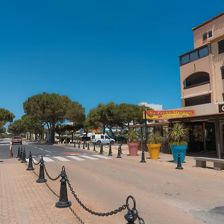 Le Petit Coquillage - Access- Private Parking Le Barcares